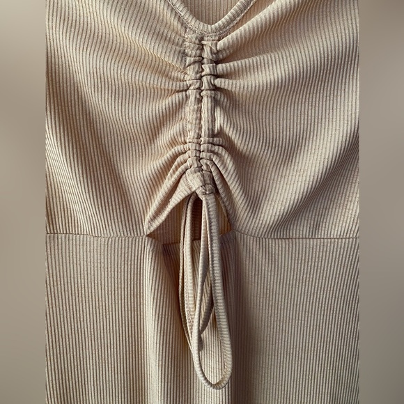 SHEIN PEEPHOLE CINCHED LONG SLEEVE DRESS - Picture 3 of 13